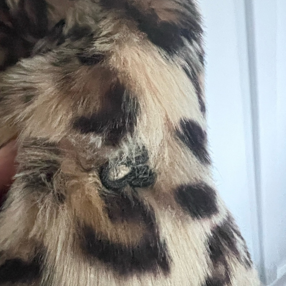 Steve Madden Animal Print Teddy Jacket - Picture 5 of 8